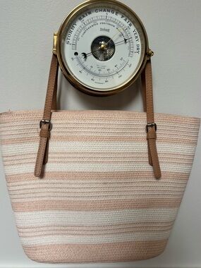 VTG woven Pink Stripe Tote Bag with Tan leather handles & 1 exterior zip pocket